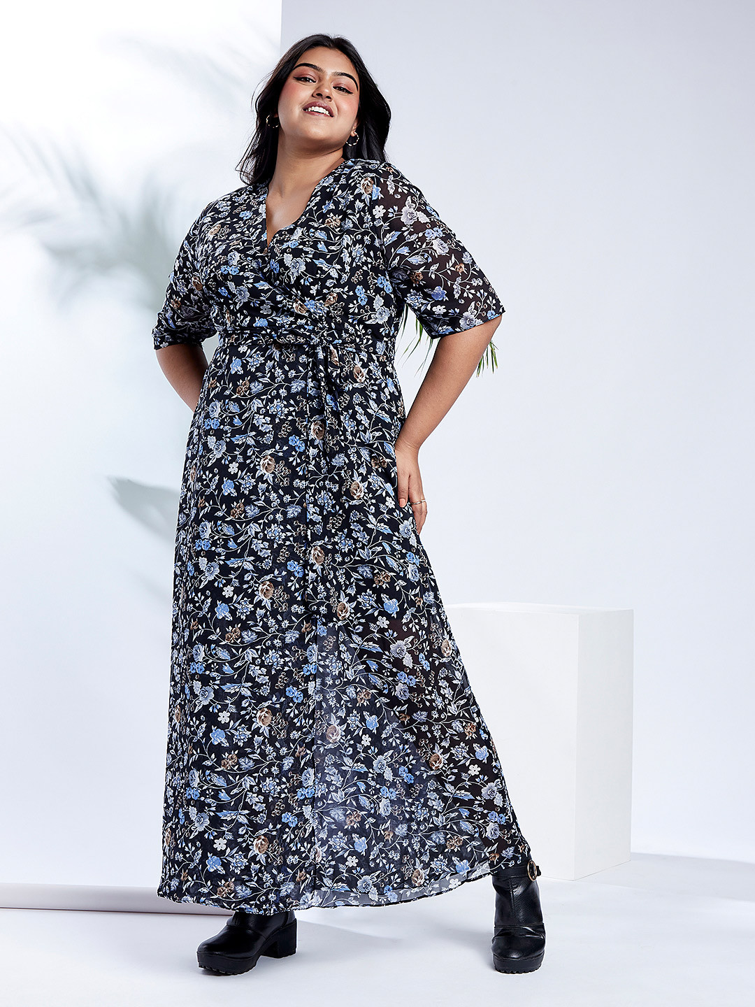 Globus Gloplus V-Neck Floral Print Waist Tie-Up Plus Size Maxi Party Wrap Dress