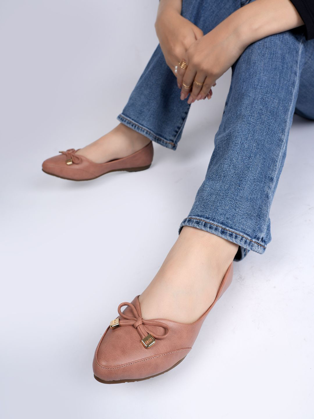DressBerry Women Pink Leather Flats with Bows