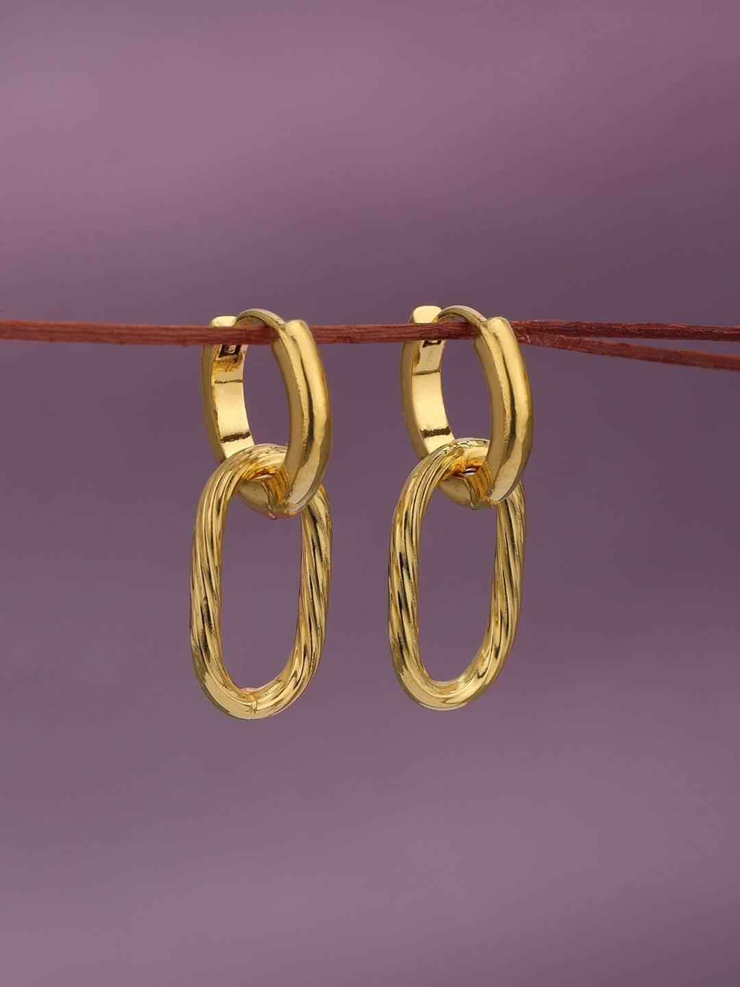 DressBerry 18kt Gold Plated Double Link Hoop Earring