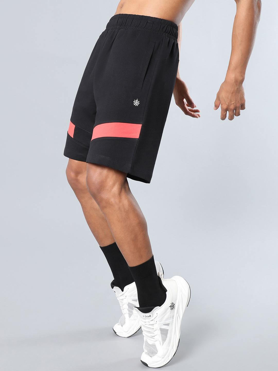 CULT Men Black Beat it Shorts
