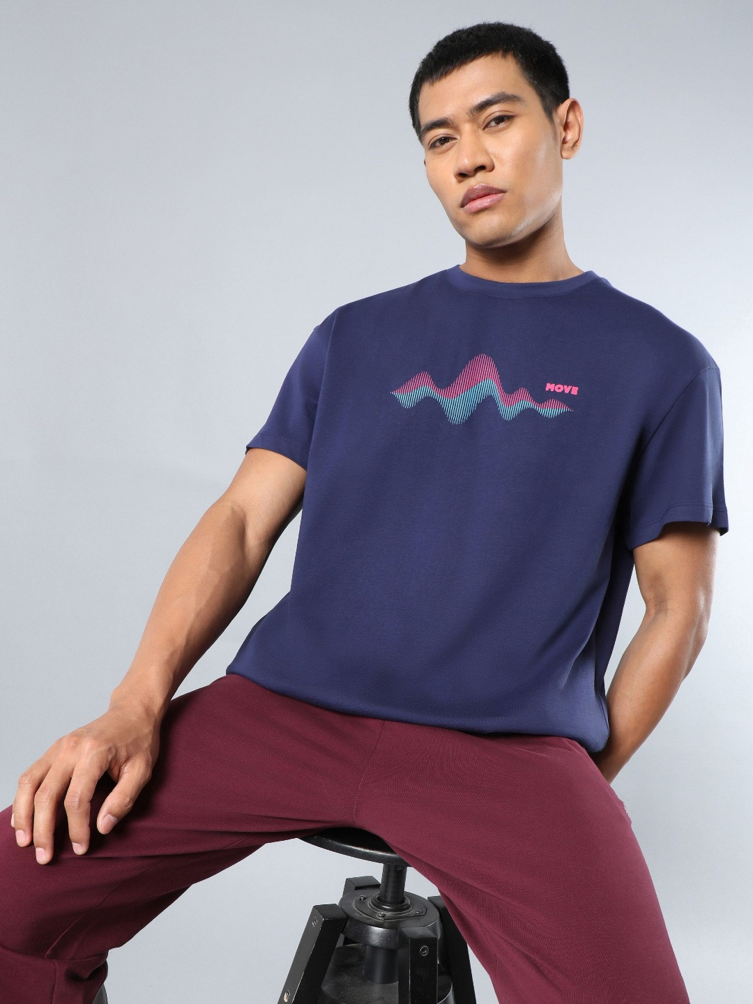 CULT Men Navy Move to the Beat Relaxed fit T-shirt