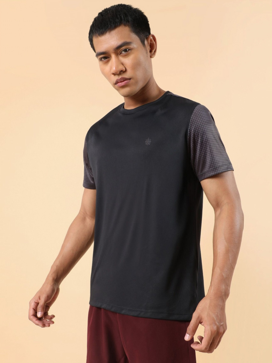 CULT Men Black High Energy Print Training T-shirt