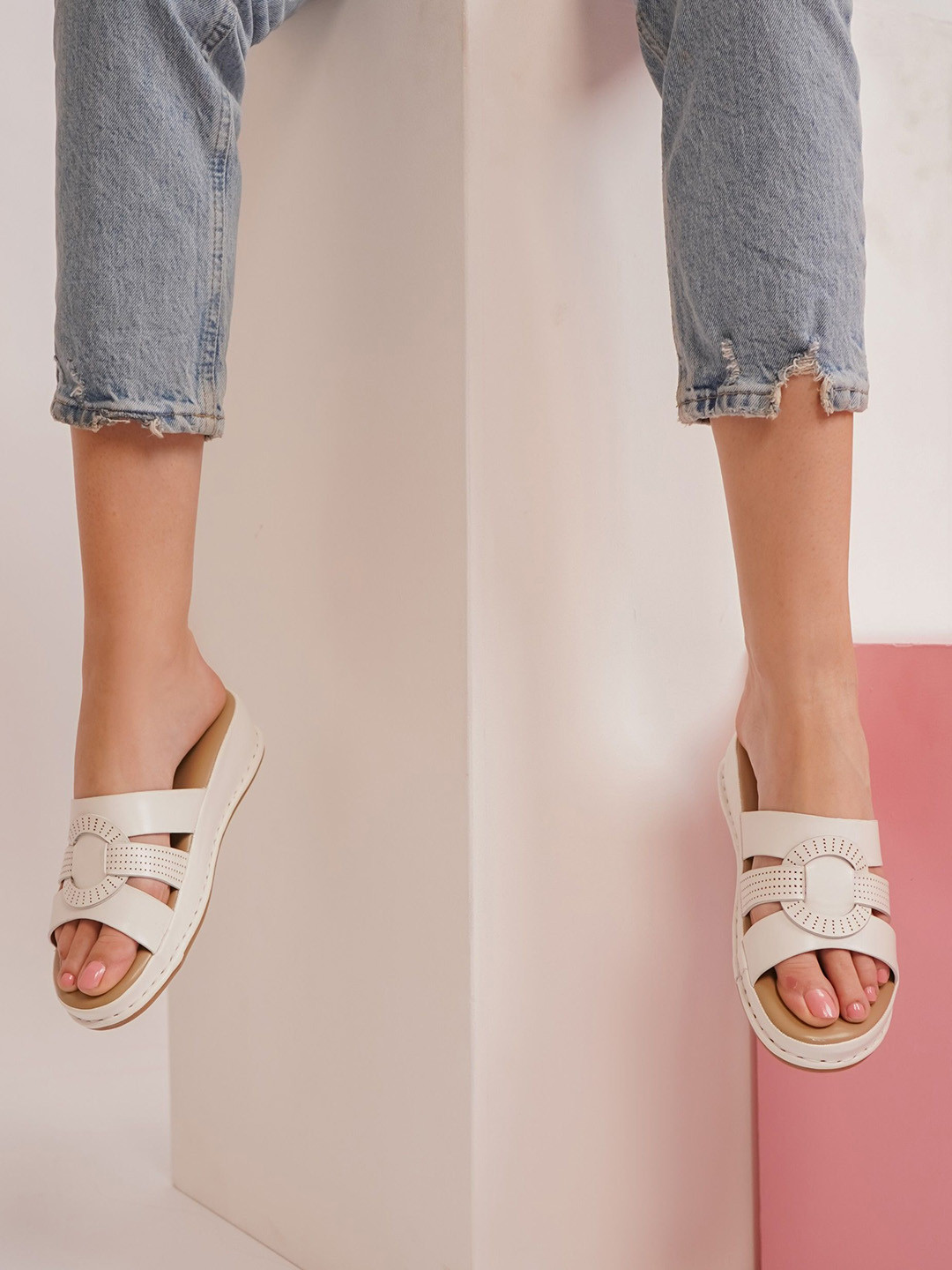 Shezone Textured Platform Sandals