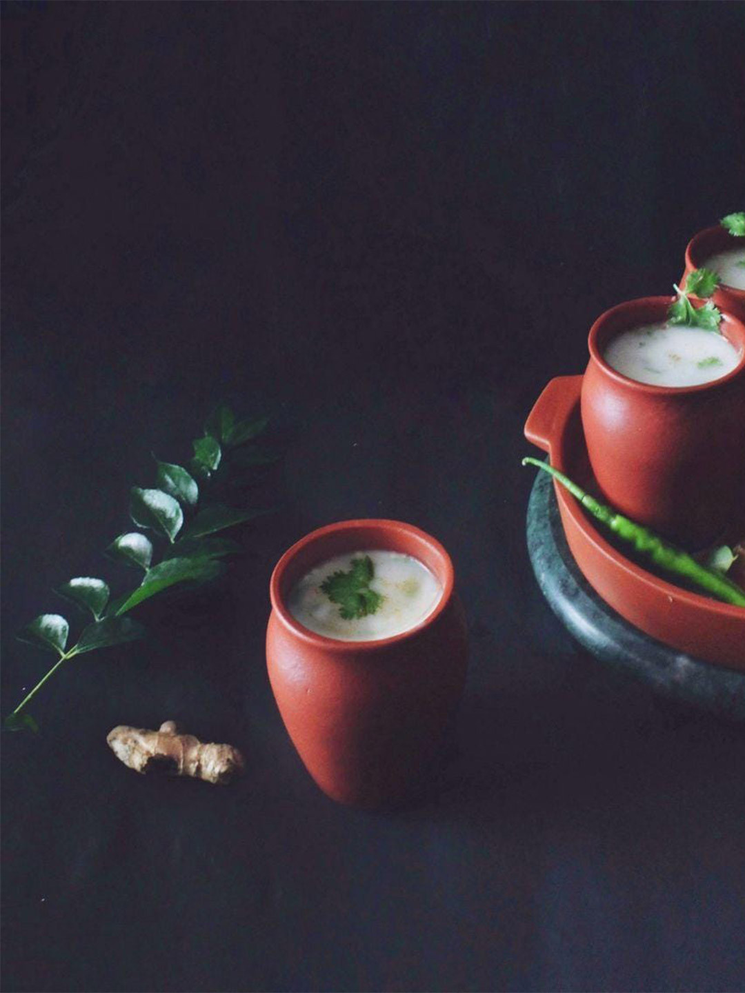 The handicraftian 7-Pcs Red Terracotta Reusable Kullad With Tray