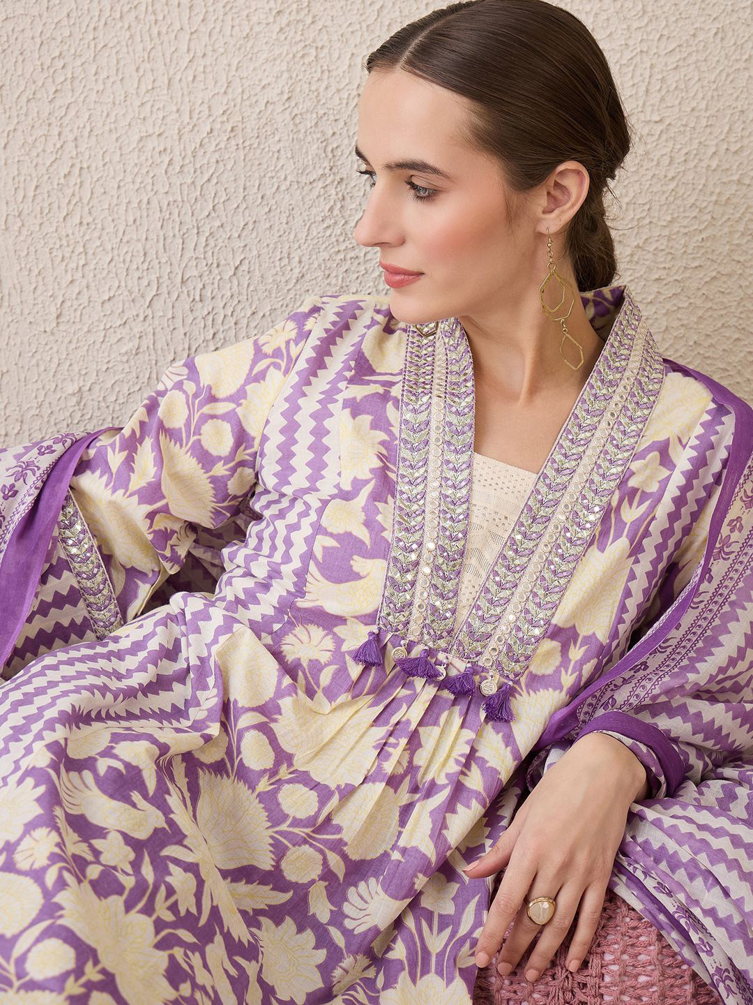 Indo Era Floral Printed V-Neck Pure Cotton Straight Kurta With Trousers & Dupatta