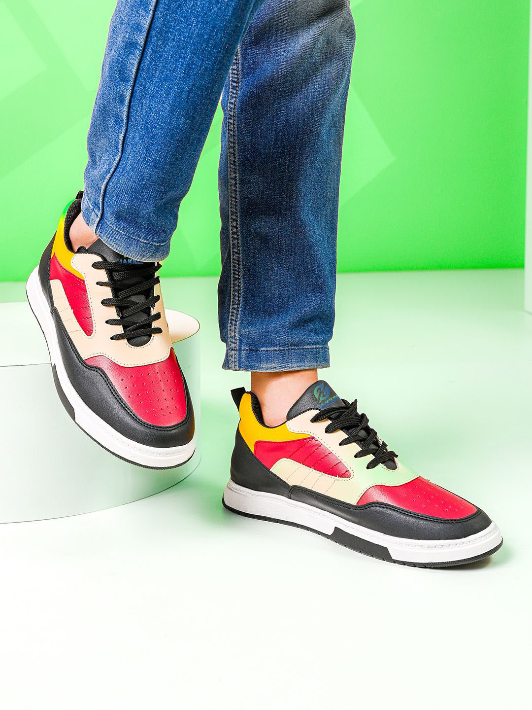 HAKKEL Women Colourblocked Sneakers