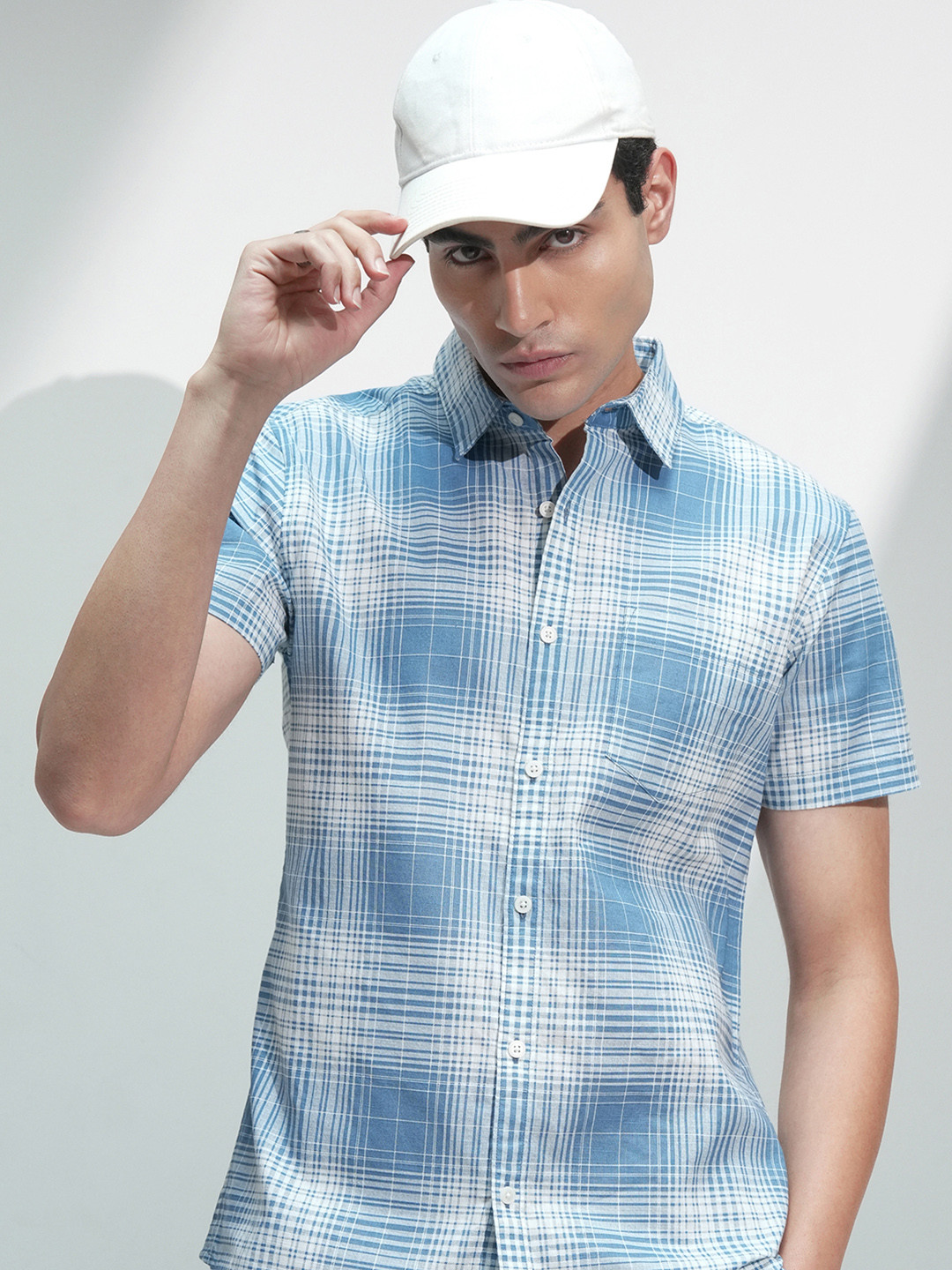 HIGHLANDER Men Comfort Checked Casual Regular Fit Shirt