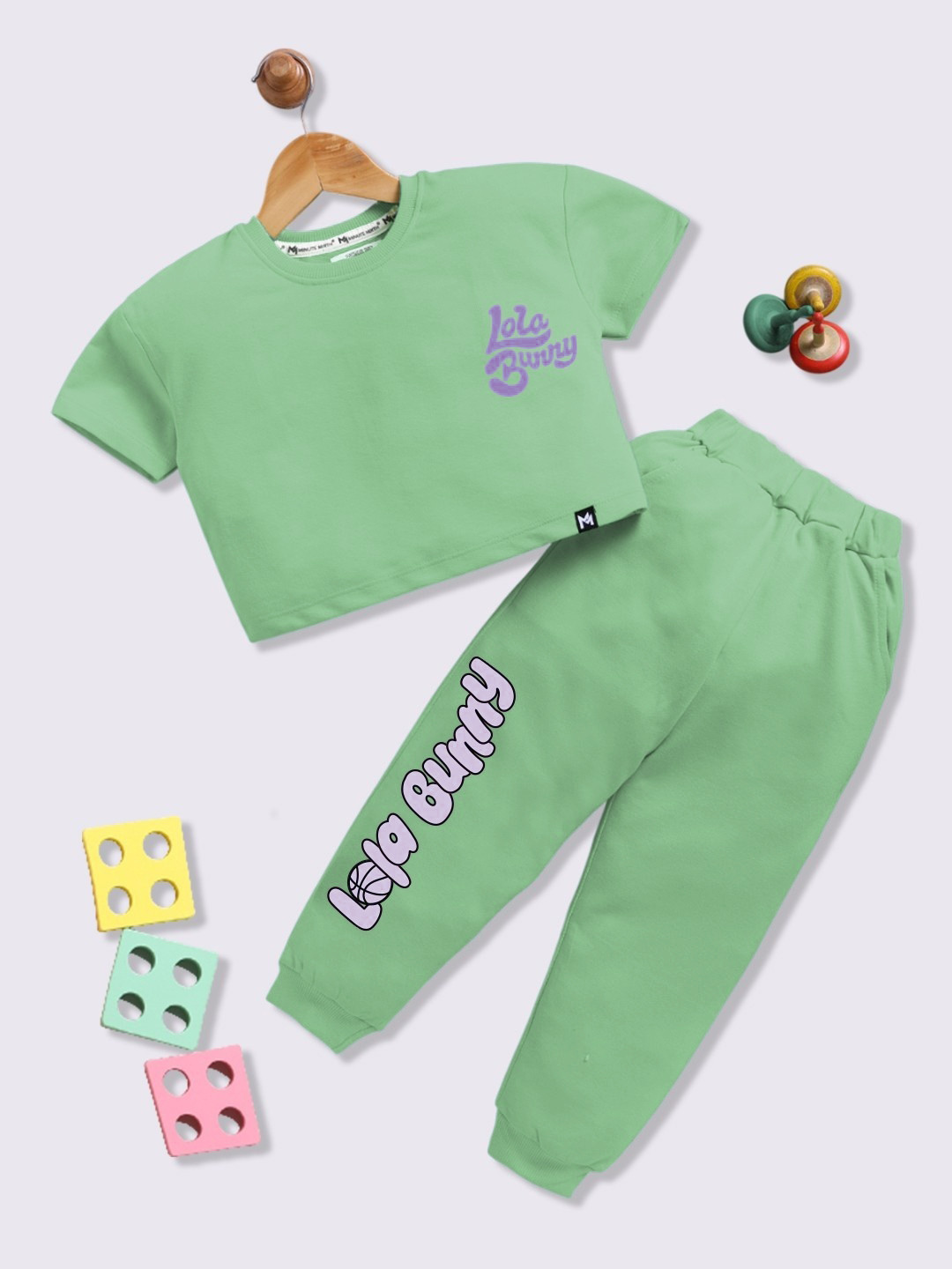 YK X Minute Mirth Girls Bugs Bunny Printed Pure Cotton T-shirt With Joggers