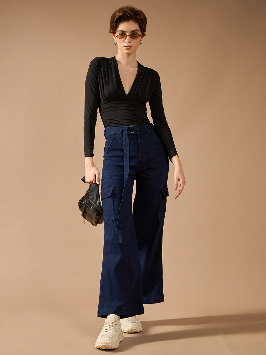 The Roadster Lifestyle Wide leg High rise Clean Look Stretchable Cargo Denim Jeans
