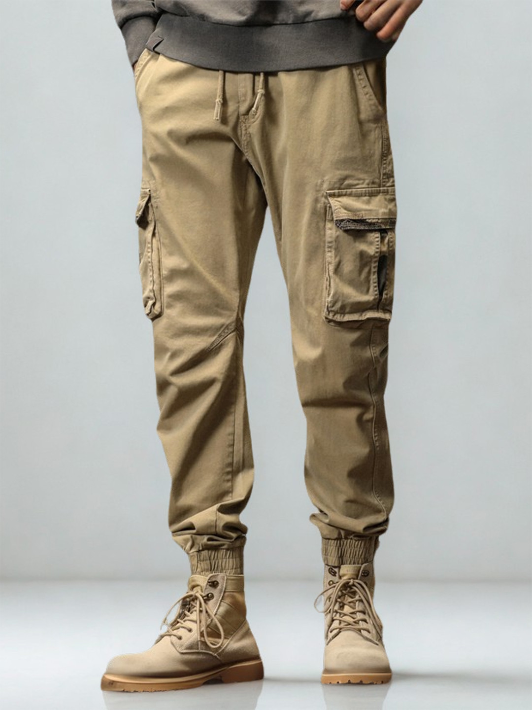L'monte Men Mid-Rise Slim-Fit Cargo Joggers