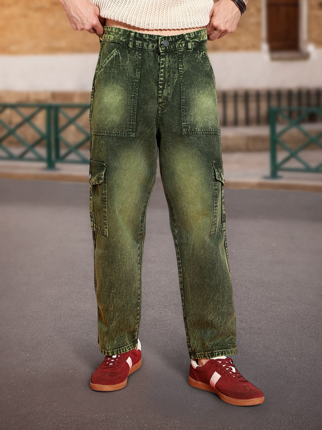 Urbano Fashion Men Olive Green Loose Fit Cargo Jeans With 6 Pockets Non-Stretchable