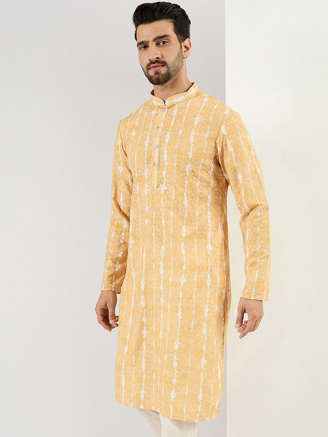 House of Pataudi Embroidered Mandarin Collar Chikankari Straight Kurta