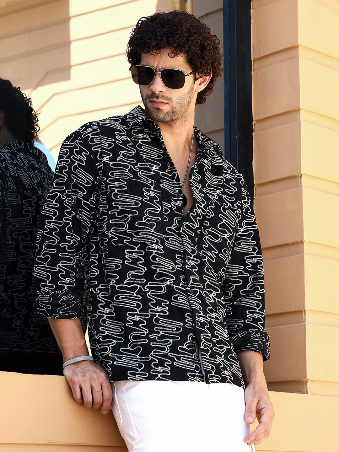 Campus Sutra Men Classic Self Design Casual Shirts