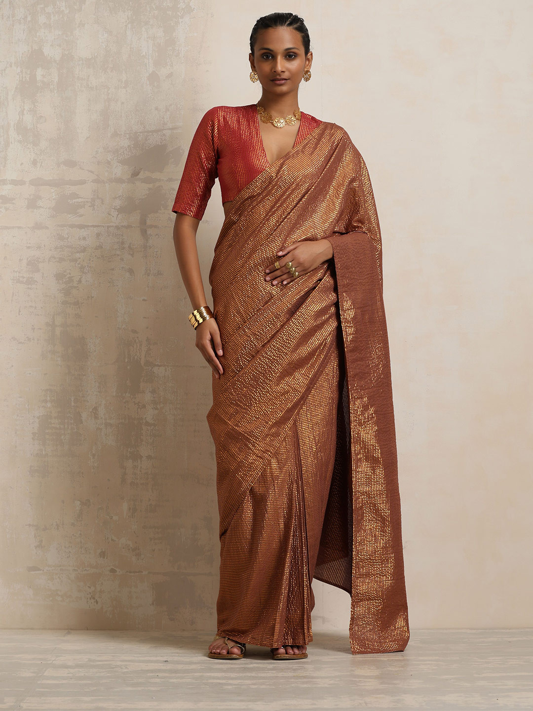 trueBrowns Women Brown Gold Lurex Ready To Wear Saree