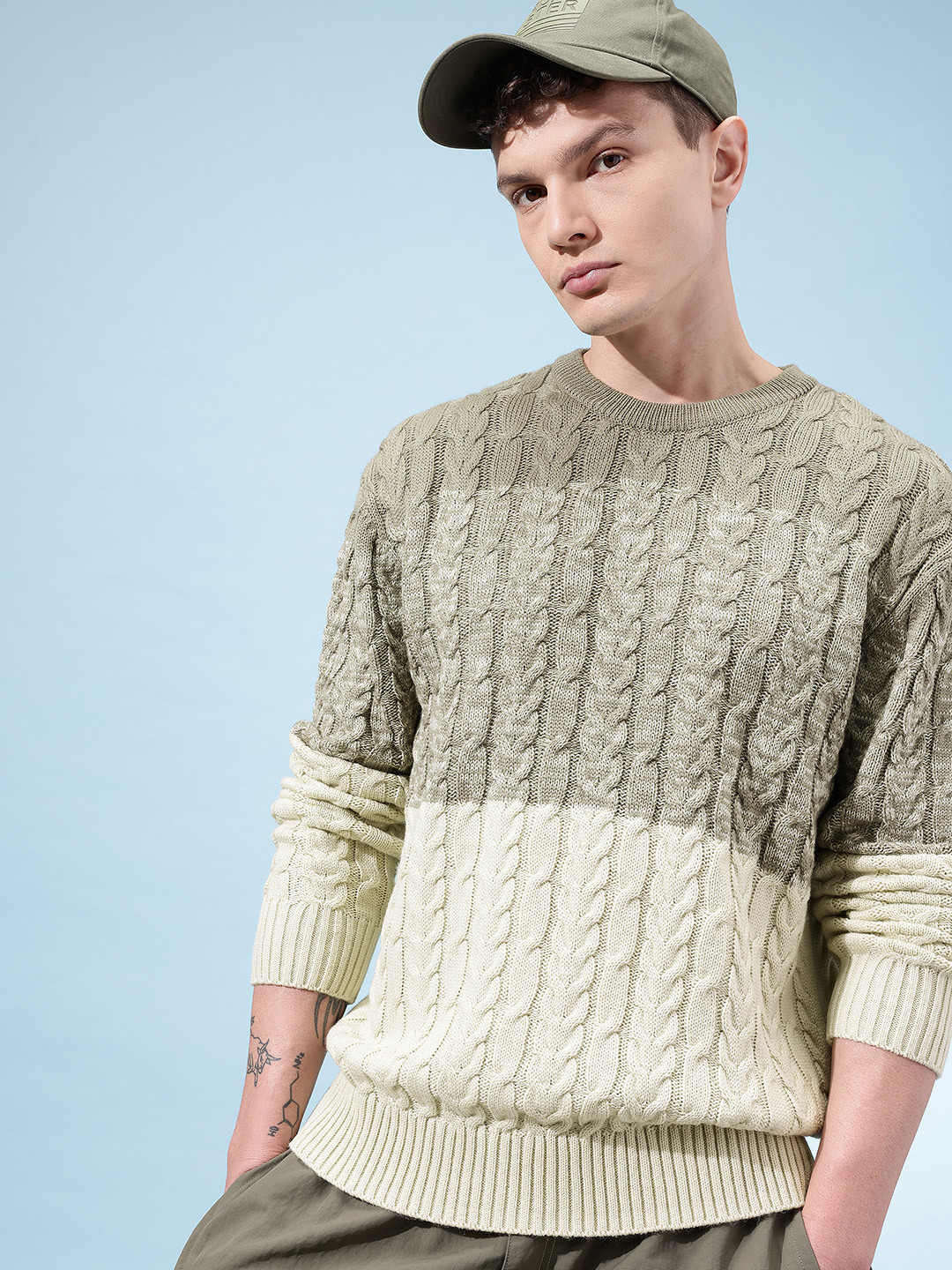 glitchez Colorblocked Cable Knit Relaxed Pullover