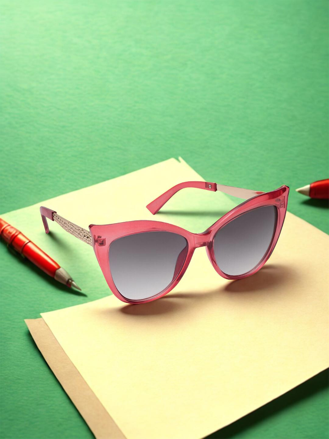 Garry Gobbs Women Fashion with UV Protected Lens SG-LT-CH-218-32-RED Sunglasses