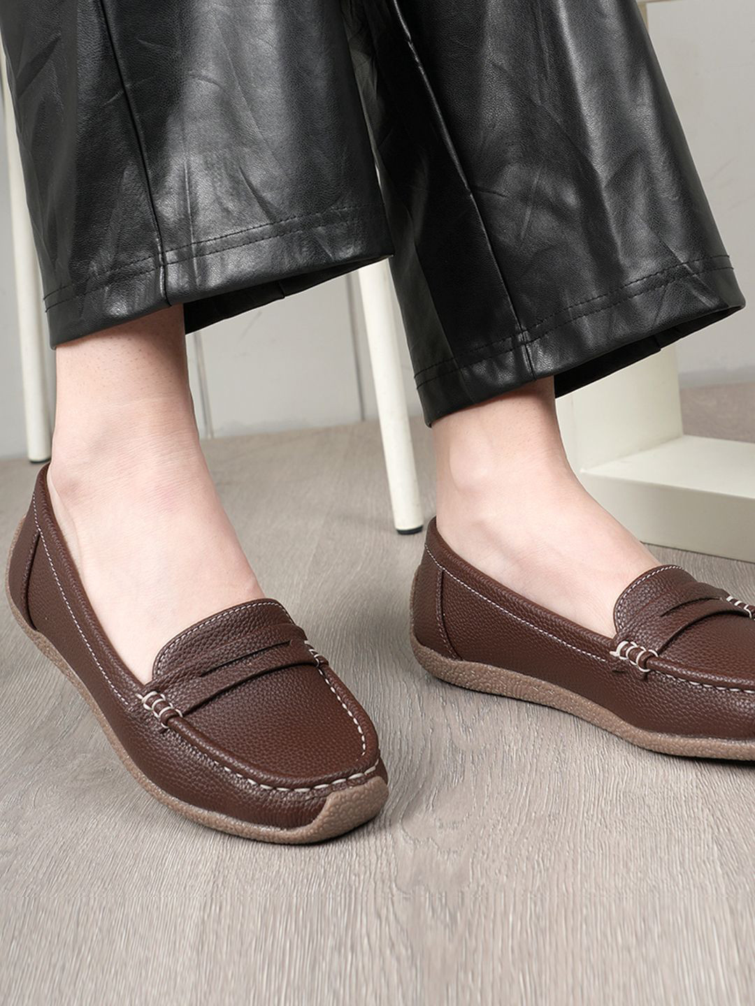 DressBerry Women Driving Shoes