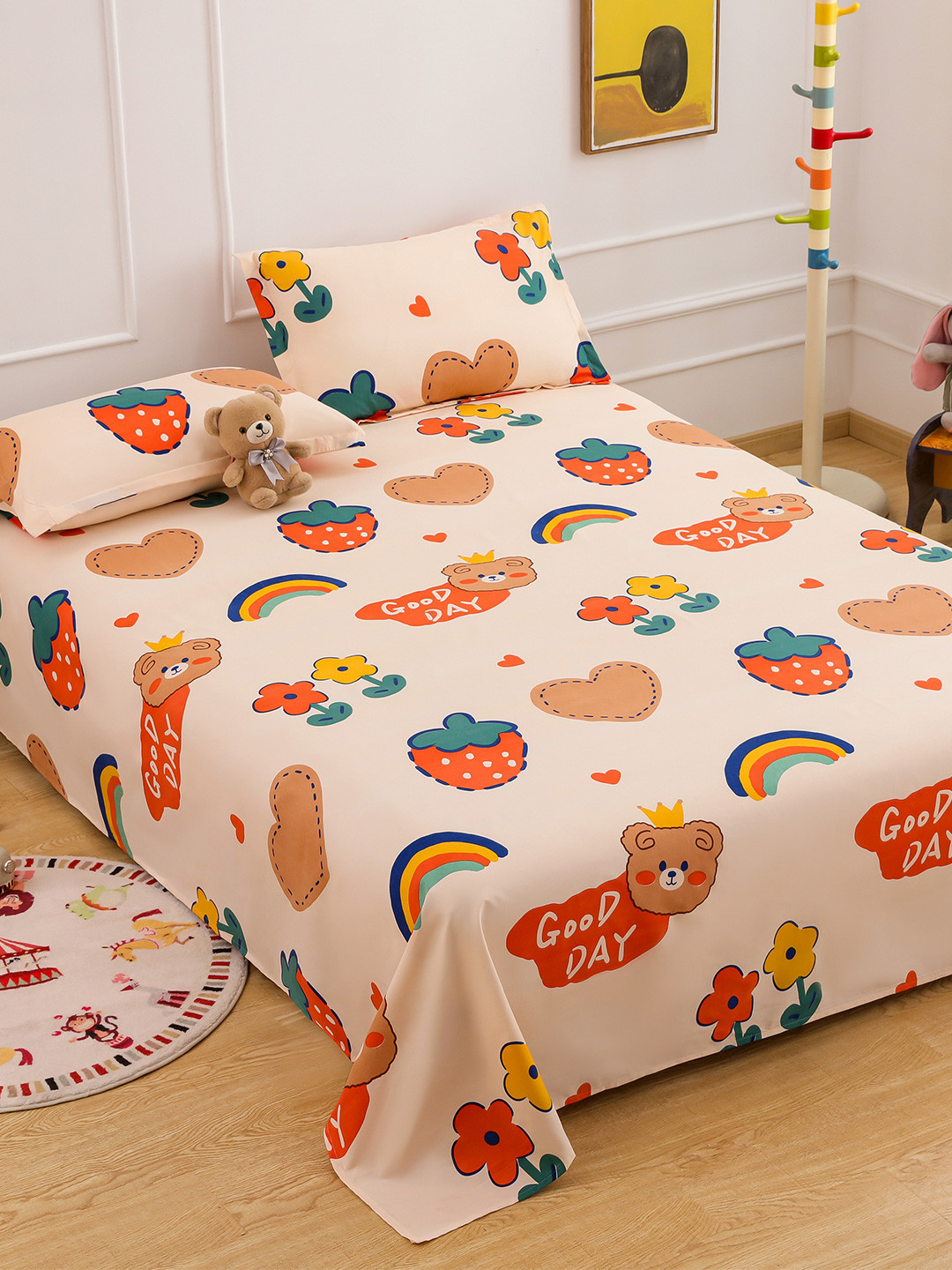 Story@home Orange & Green Cartoon Characters 180 TC Queen Bedsheet with 2 Pillow Covers