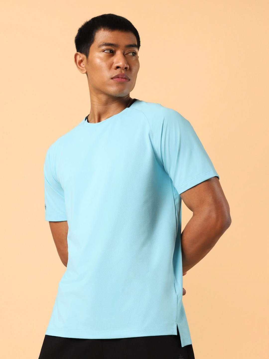 CULT Men Sky Blue Workout Essential T-shirt
