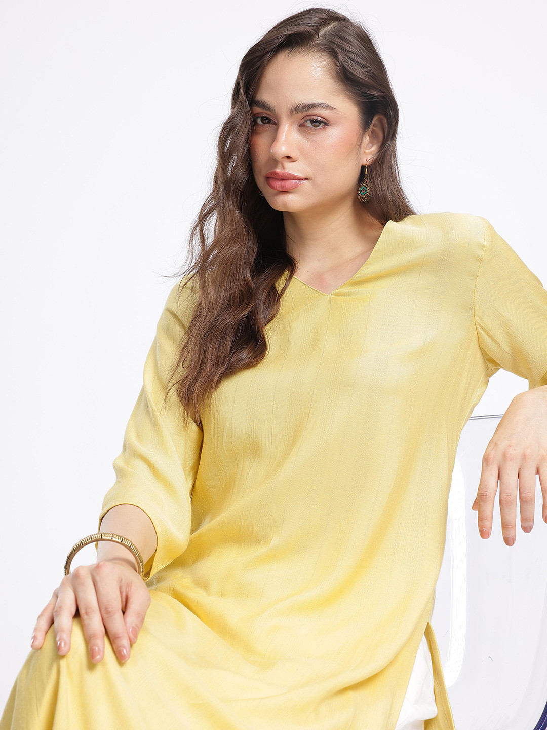 Anouk Rustic Textured Straight Kurta