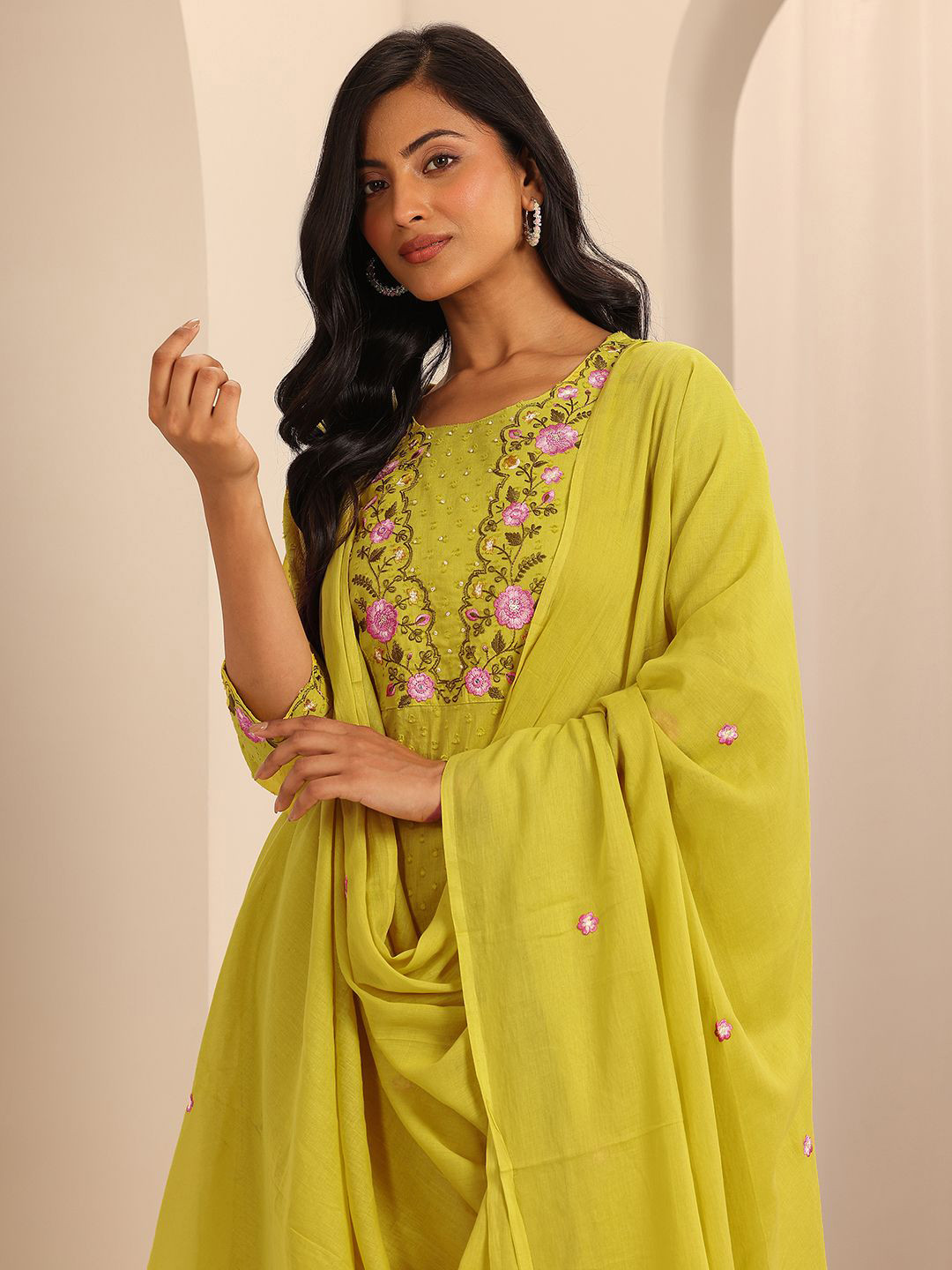 Libas Women Floral Yoke Design Regular Thread Work Kurta with Trousers & With Dupatta