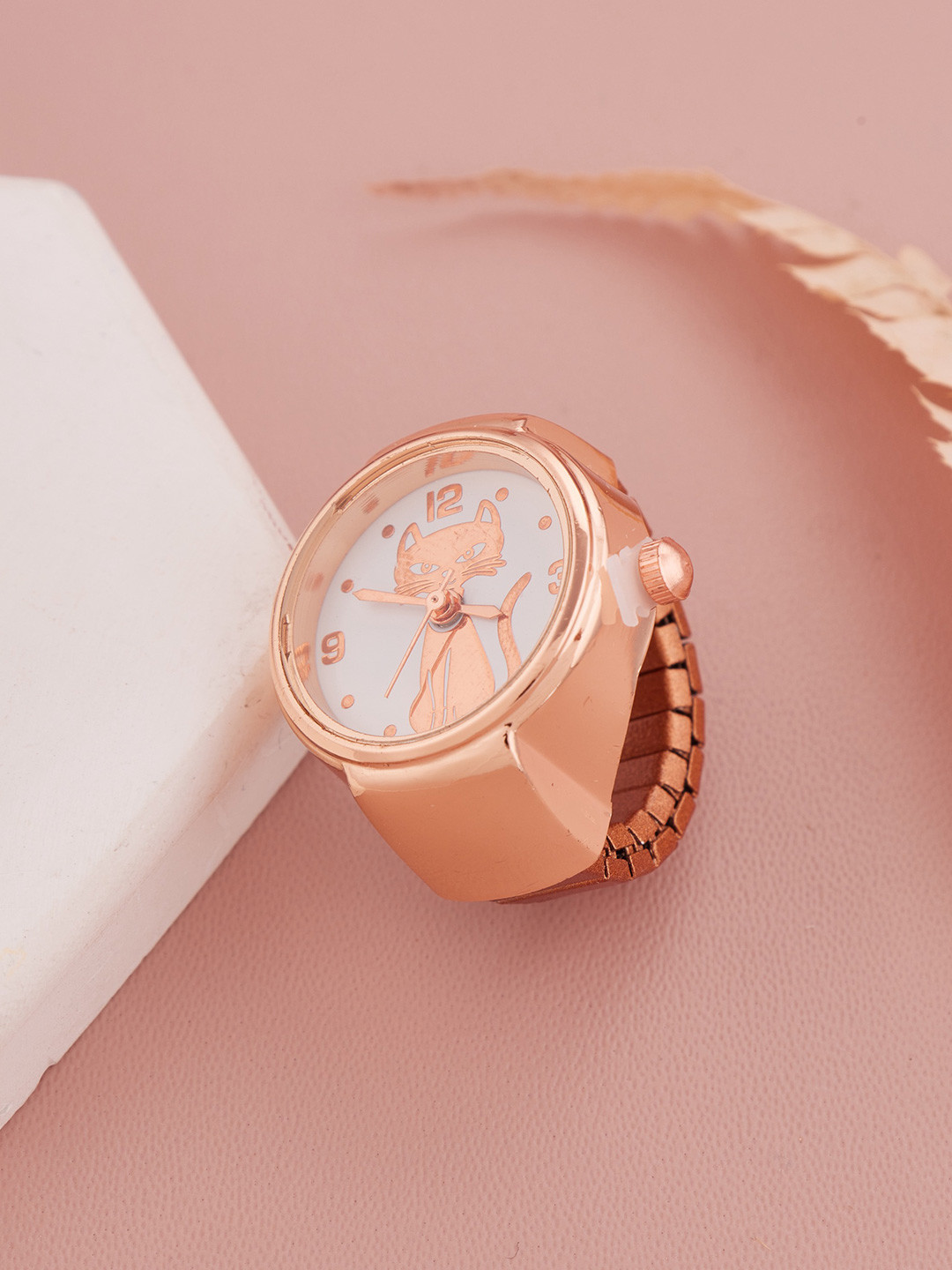 GC Jewelery Women Cute Cat Embellished Analogue Ring Watch