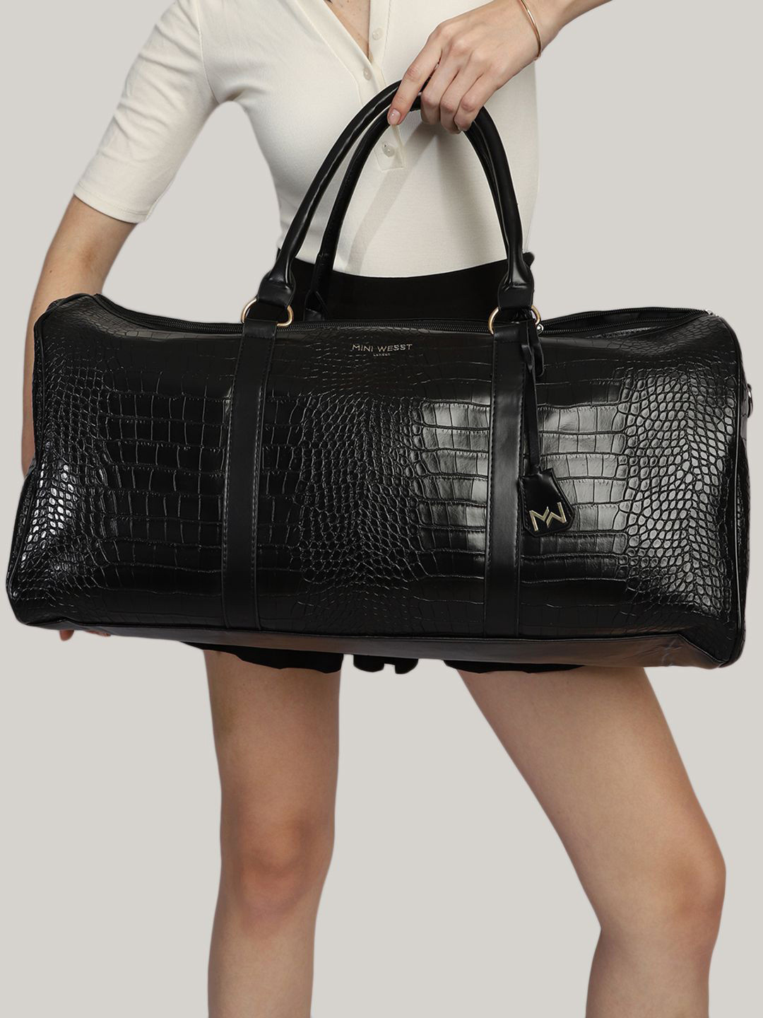 Mini west london Wall Street Textured Medium Duffel Bag