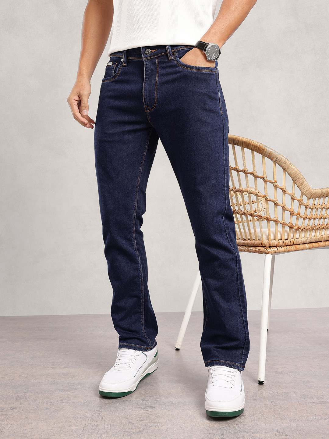 Nautica Men Active Flex Straight Fit Mid-Rise Jeans