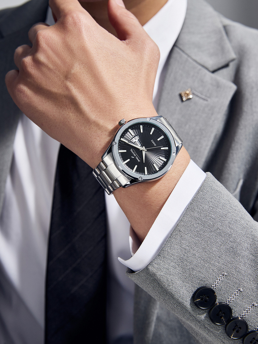 Daniel Hechter Paris Bastille Collection Analog Watch for Men with Stainless Steel Strap