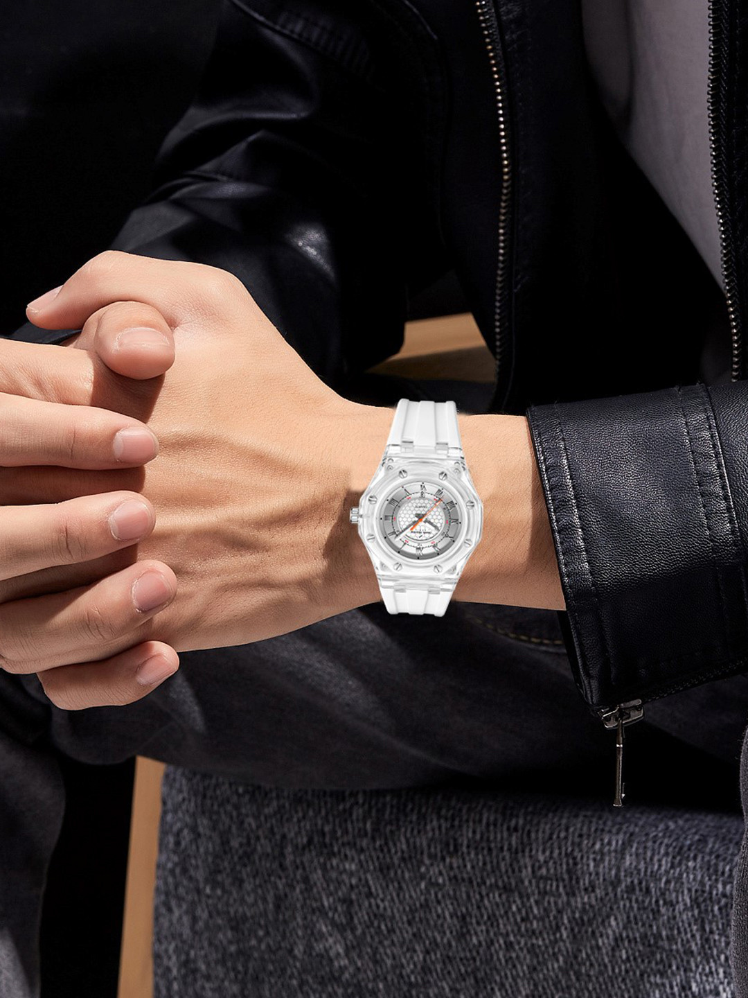 Daniel Hechter Paris Montparnasse Collection Analog Watch for Men with Roman Indices