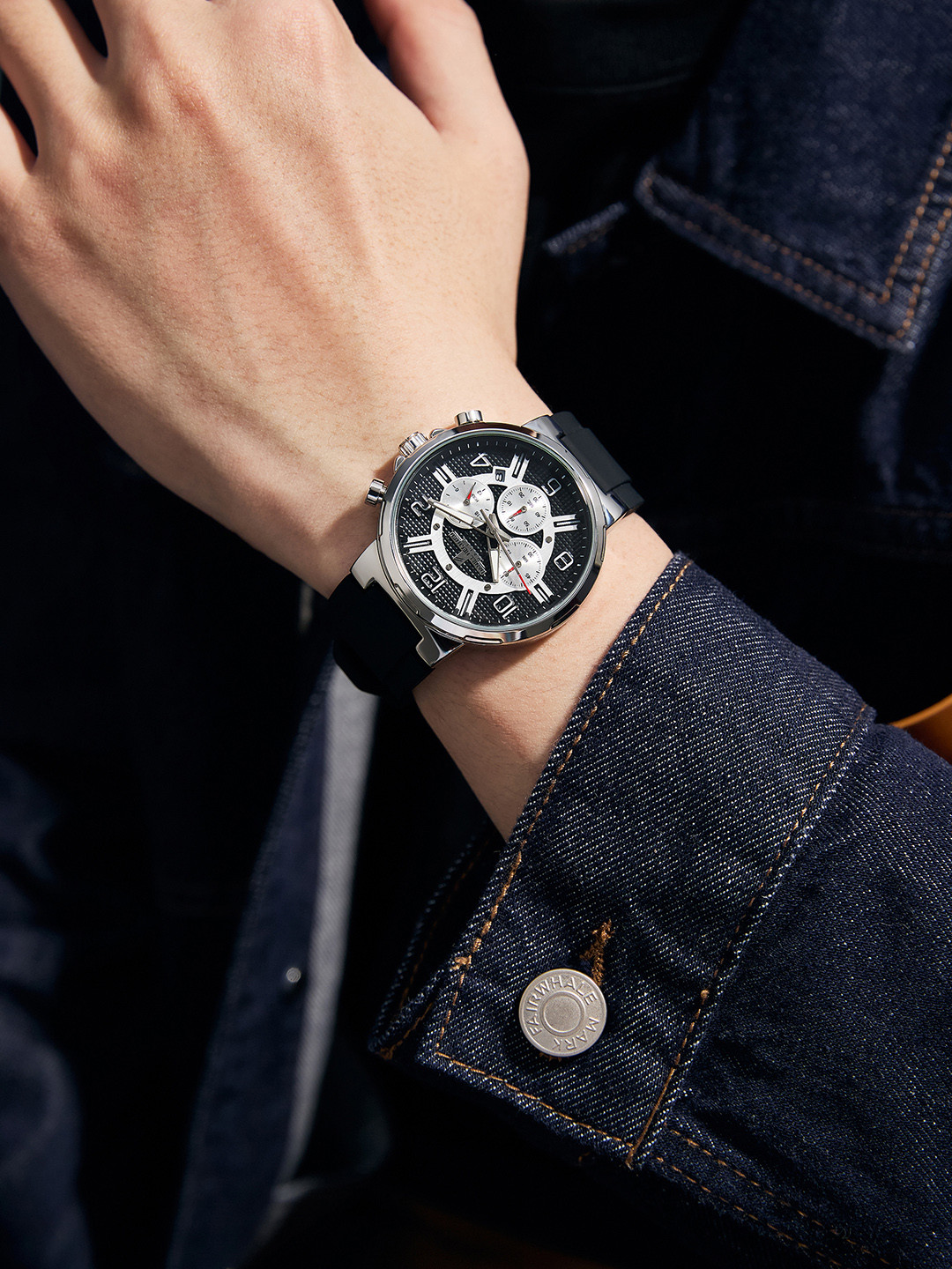 Daniel Hechter Paris Beaubourg Collection Multifunctional Watch for Men with Round Dial