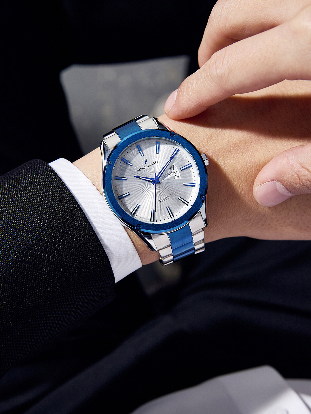 Daniel Hechter Paris Bastille Collection Analog Watch for Men with Stainless Steel Strap