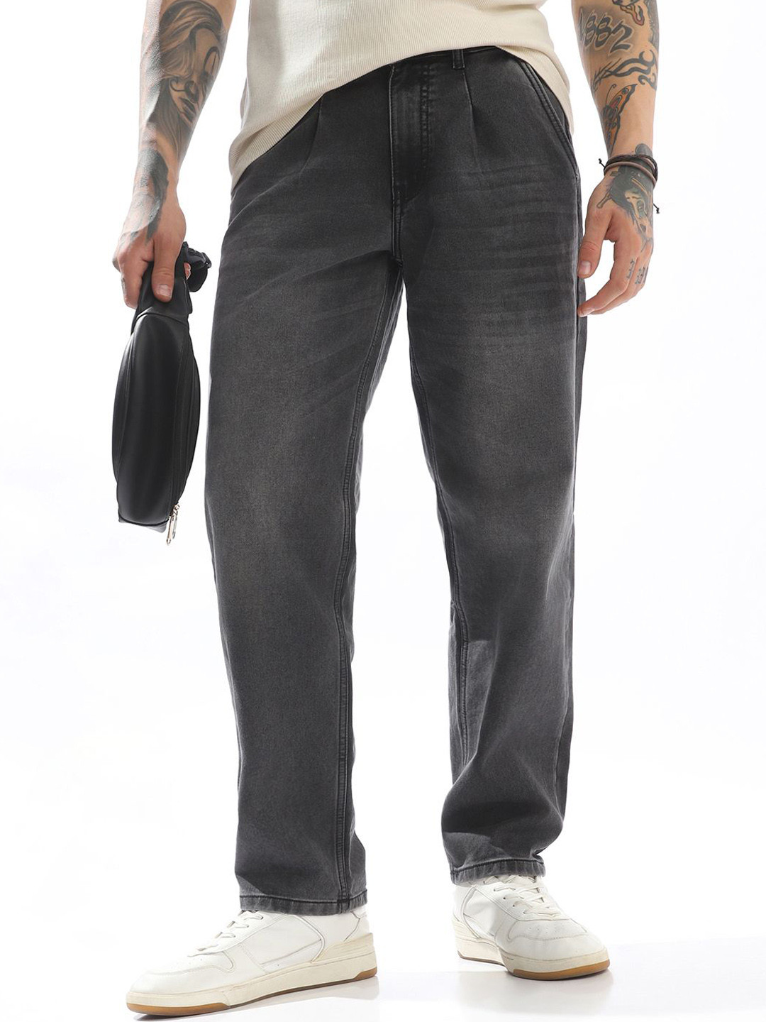 Hubberholme Men Comfort Relaxed Tappered Fit Mid-Rise Jeans