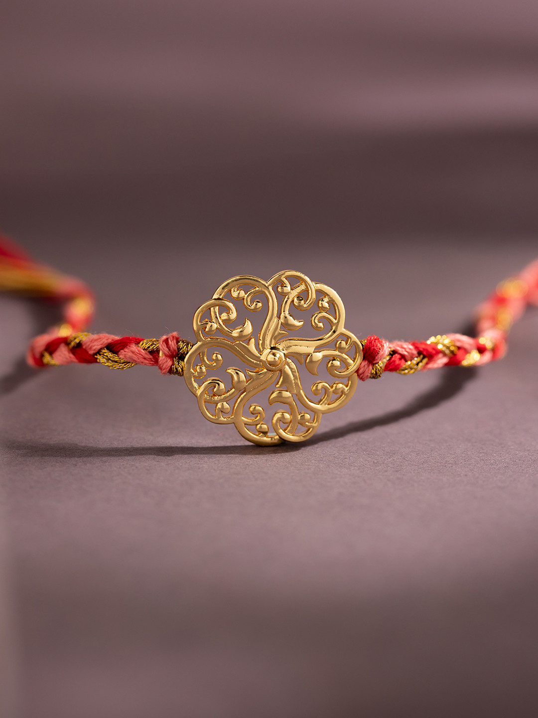 Voylla Svarna Mandala Thread Rakhi