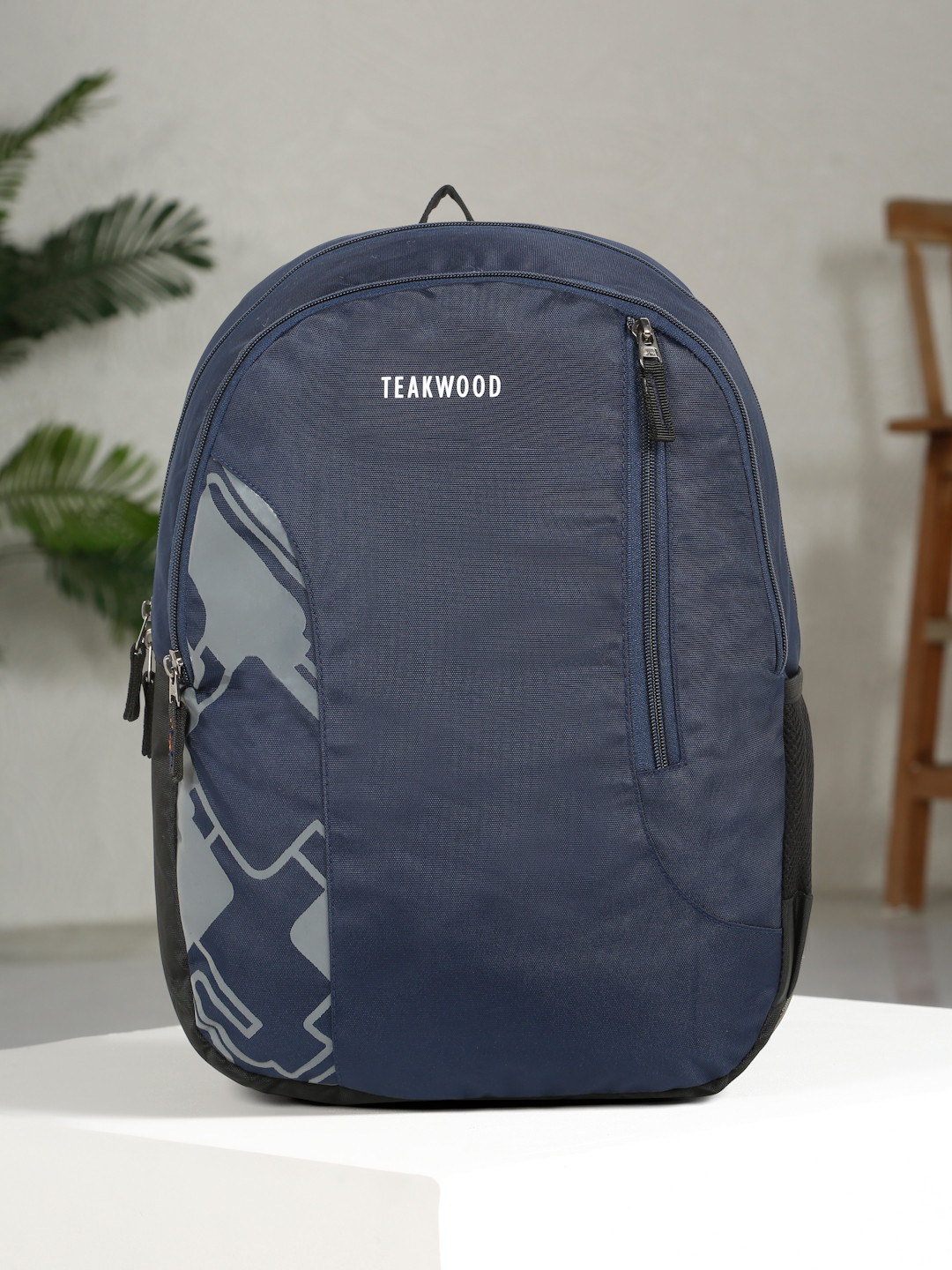 Teakwood Leathers Men Brand Logo Printed Medium Sized Backpack