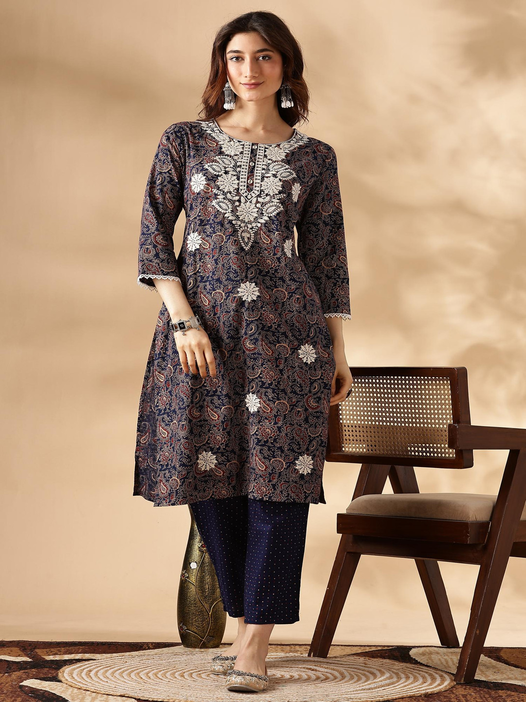 BulBul Women Paisley Embroidered Regular Pure Cotton Kurta with Trousers & Dupatta
