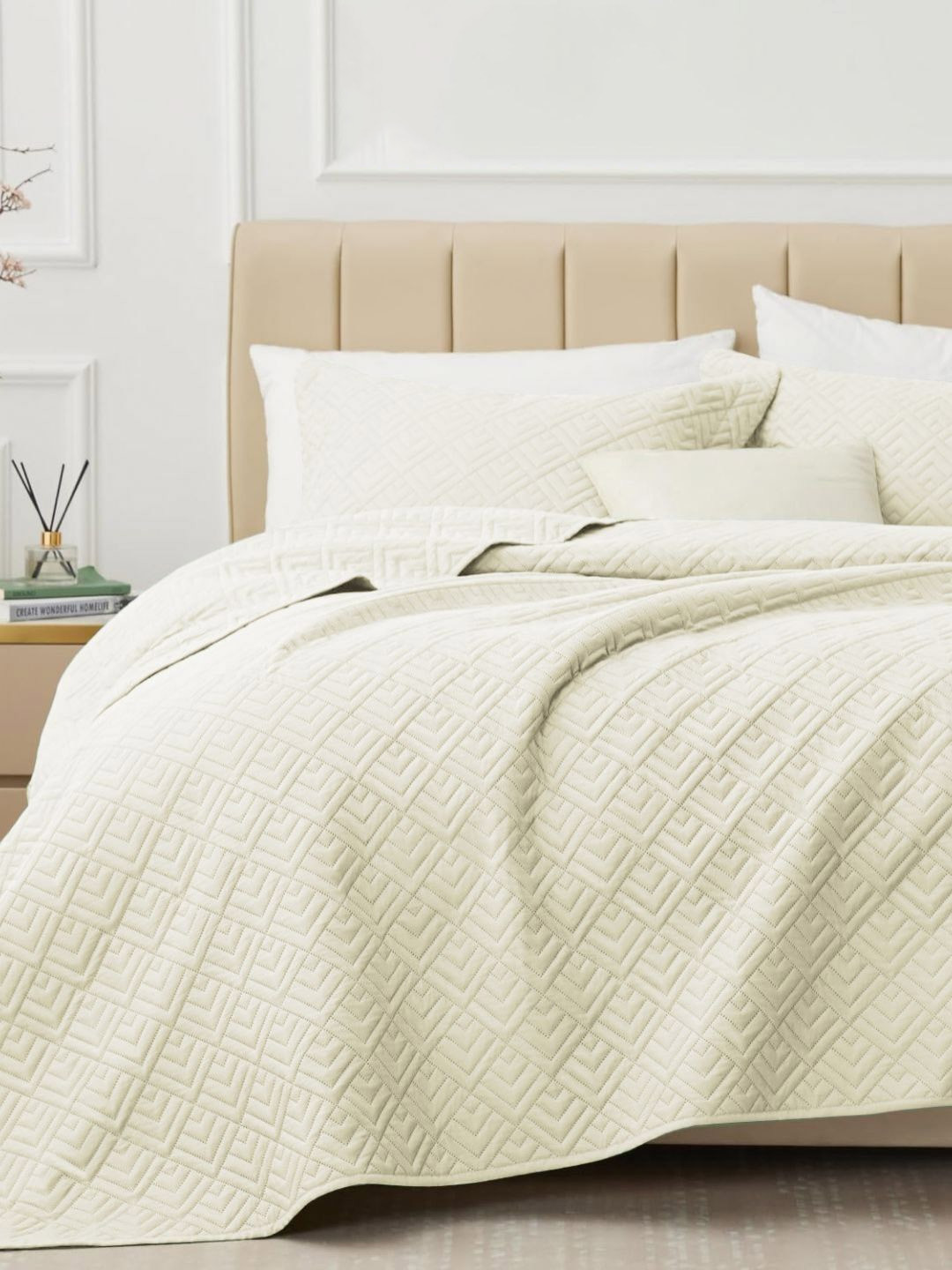 San Marino 3-Pcs Beige Quilted Pure Cotton 280 TC King Bed Cover WithPillowCovers