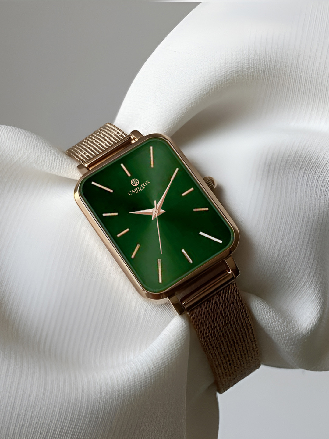 Carlton London Diana Women Bracelet Style Straps Analogue Watch CLDWMS-03