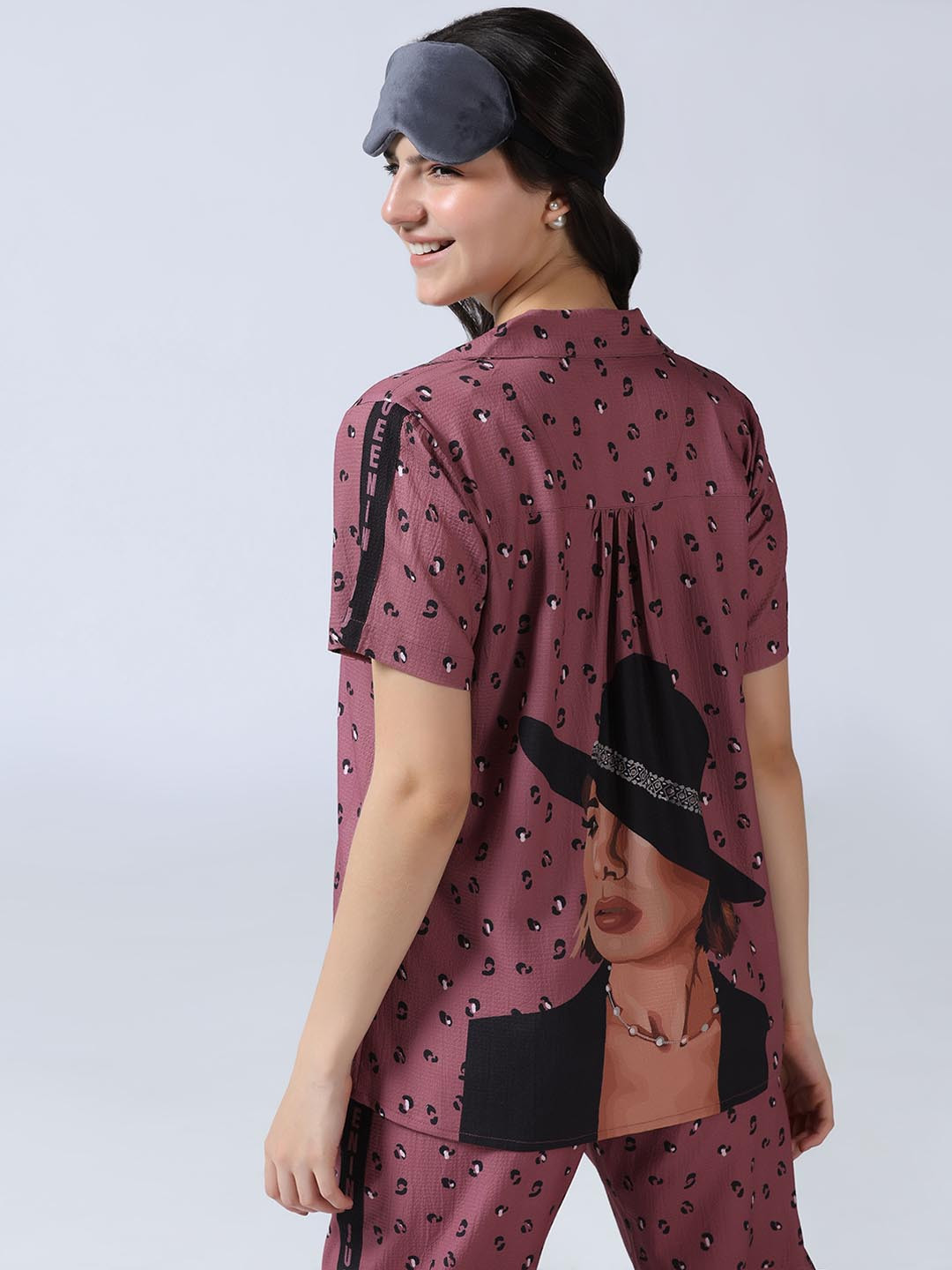 House of Comfort The Mystery Girl Women Graphic Printed Night suit