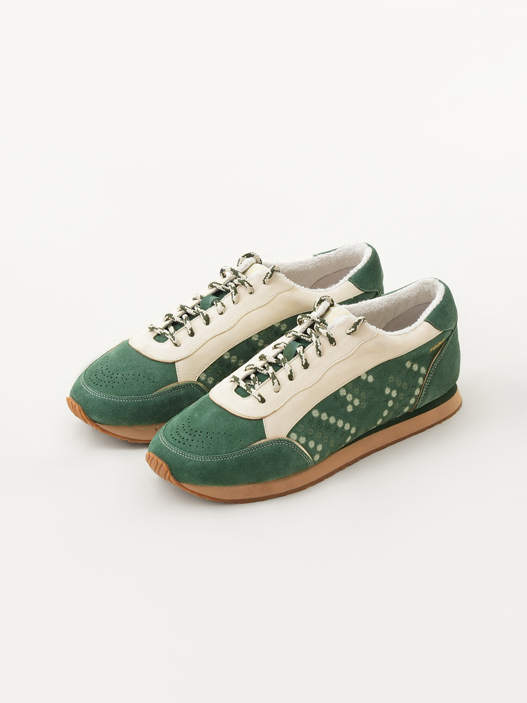 GULLY LABS Women Colourblocked Suede Sneakers