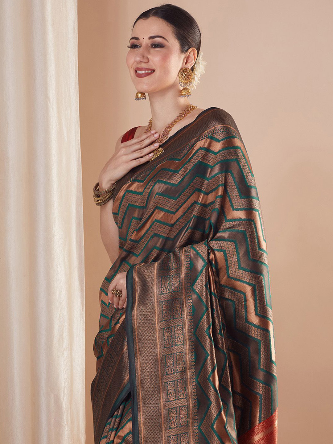 Saree mall Woven Design Zari Dharmavaram Sarees