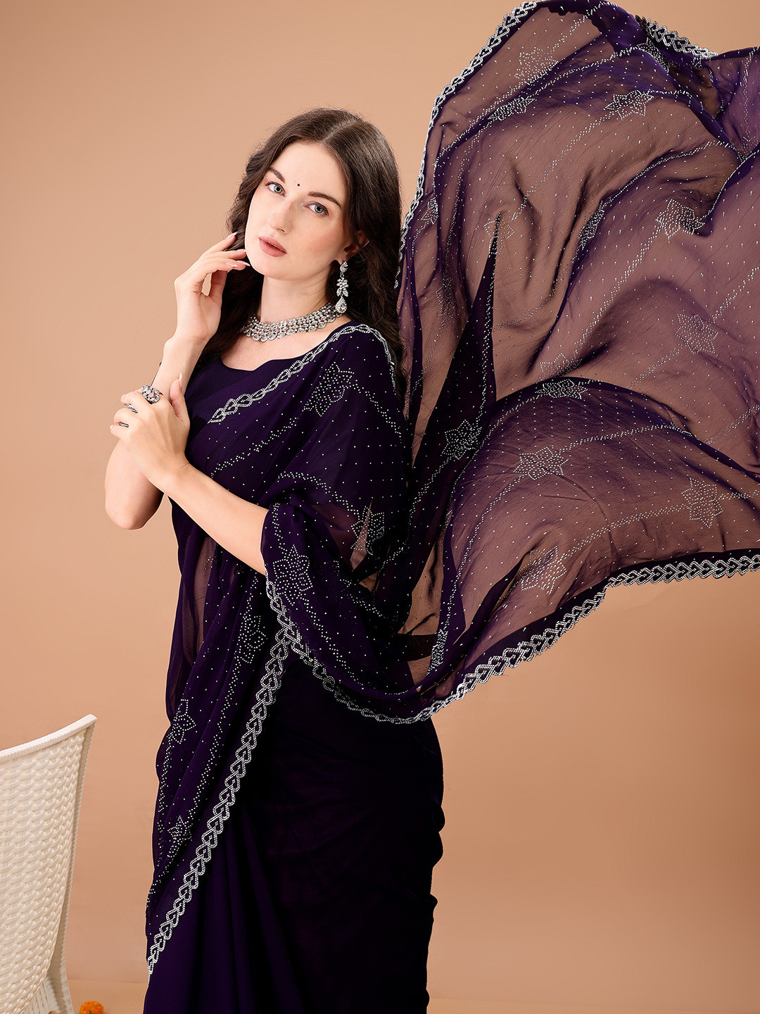 Leelavati Embellished Saree With Blouse