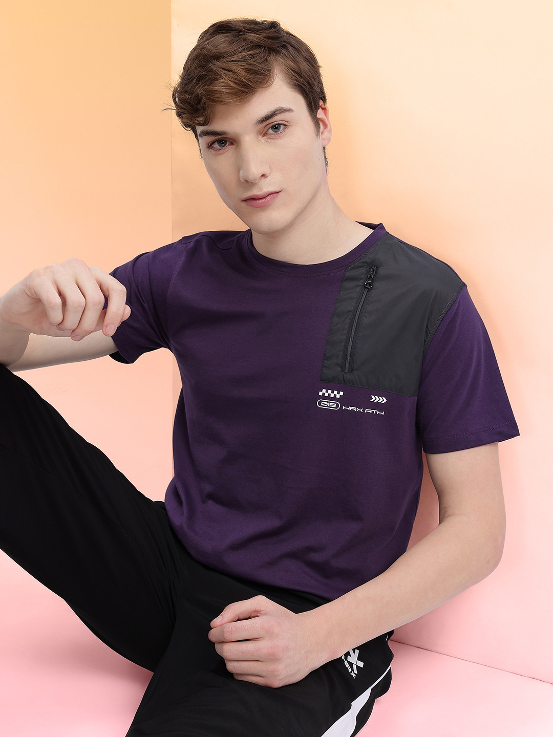 HRX by Hrithik Roshan Men Colourblocked Patch Pocket T-shirt