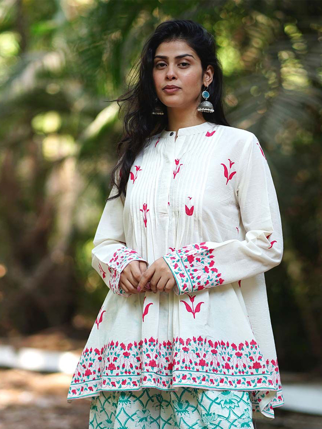 Chidiyaa Pure Cotton MMG Bellflowers Bloom Ivory Handblock Kurti