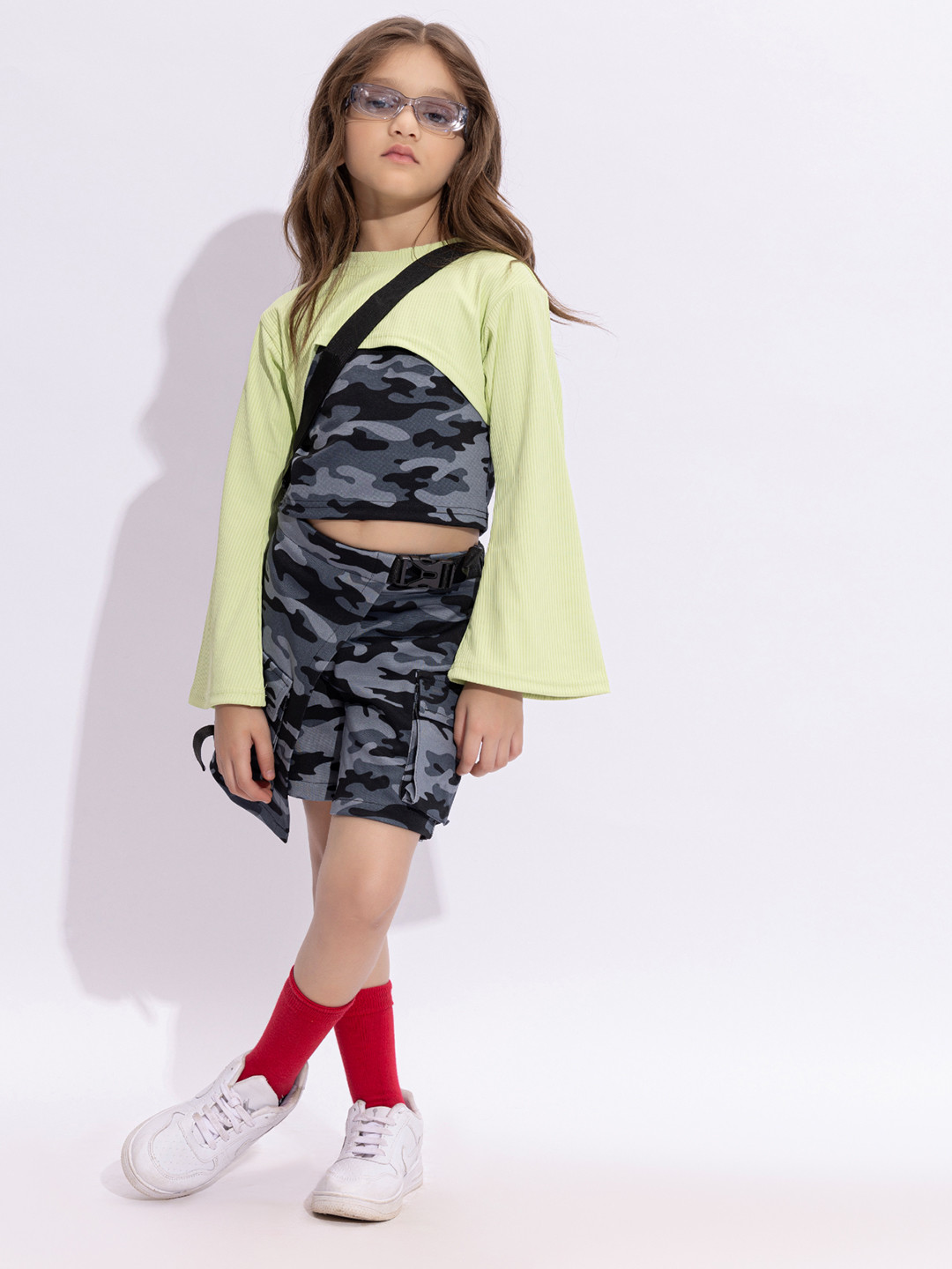 taffykids Girls Printed Shoulder Straps Neck Top With Shorts & Bolero Shrug