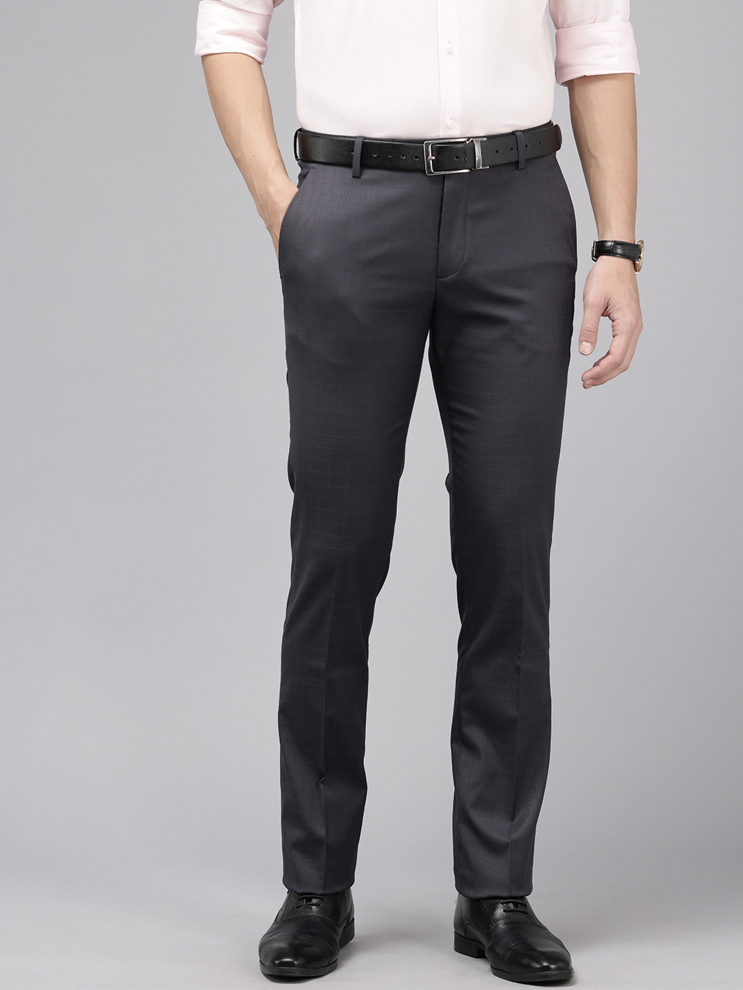 Arrow Men Checked Tapered Fit Trousers
