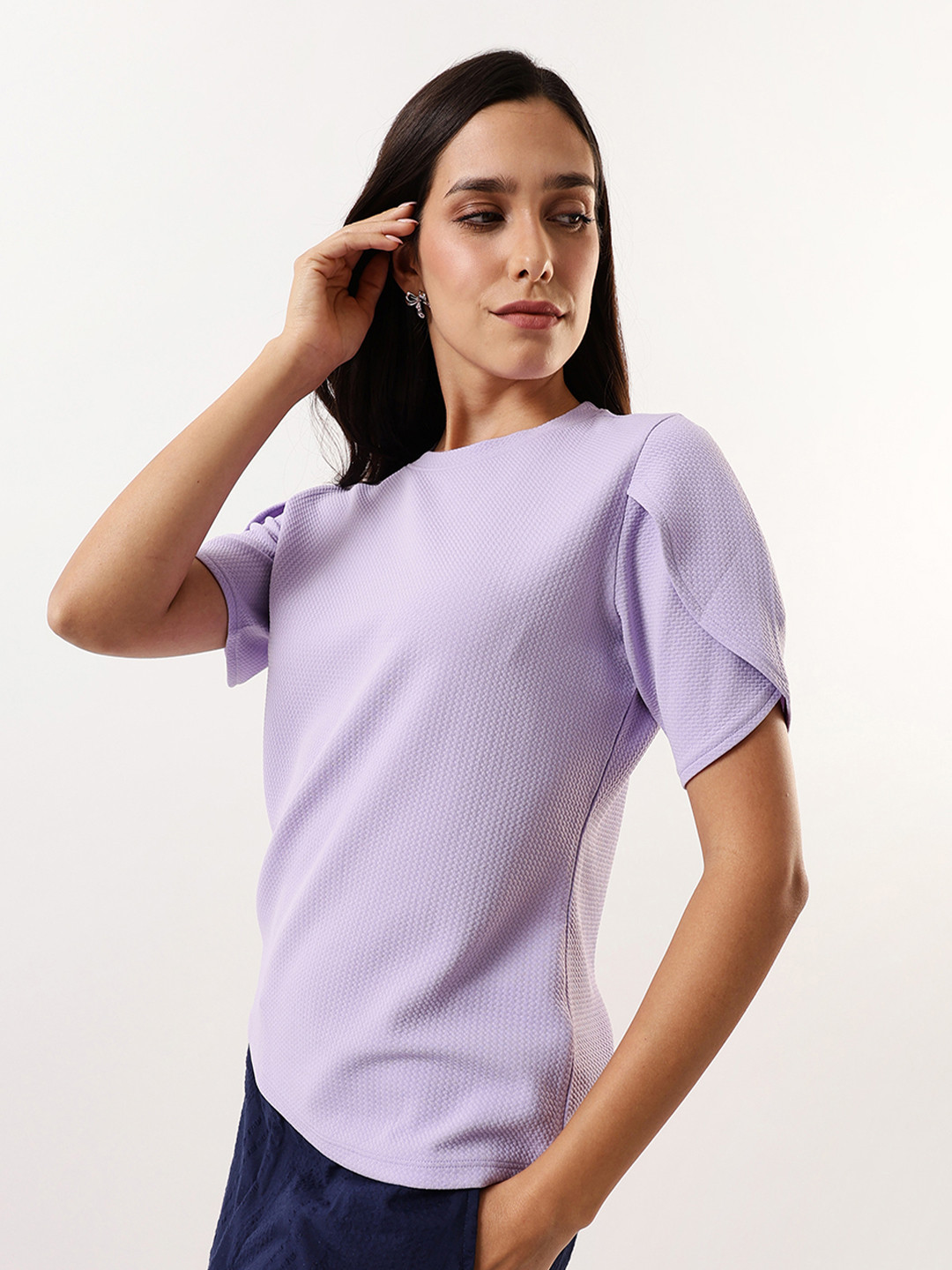 DL Woman Solid Textured Round Neck Half Petal Sleeves Top