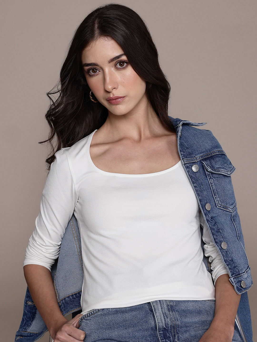 GAP Scoop Neck Fitted Top