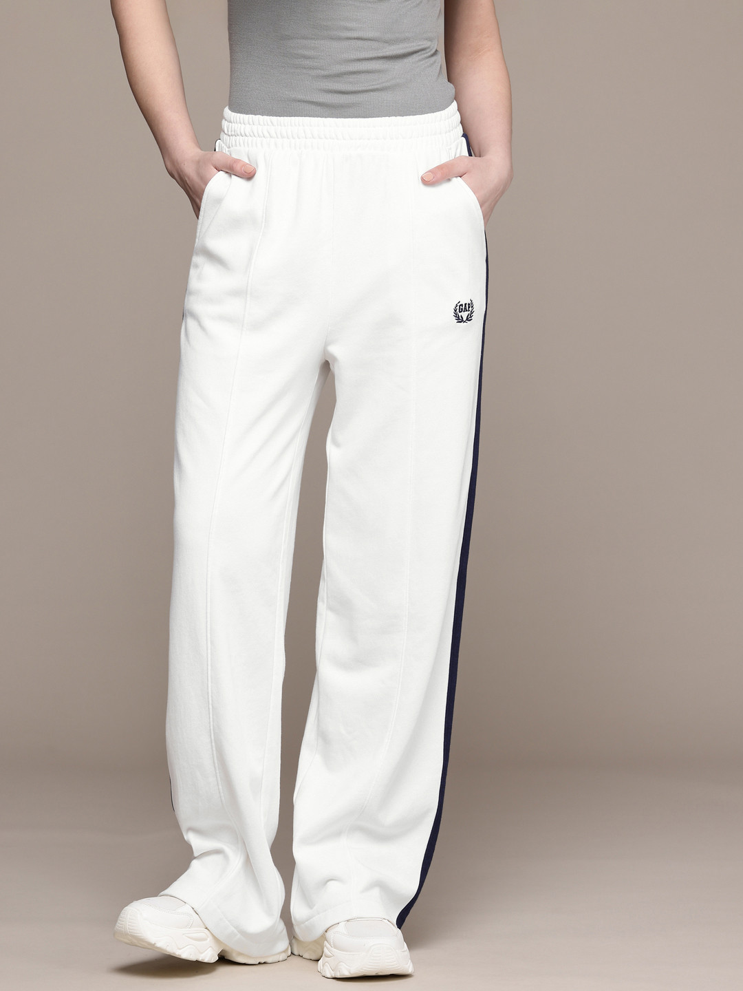 GAP Women Regular Track Pants With Side Stripes