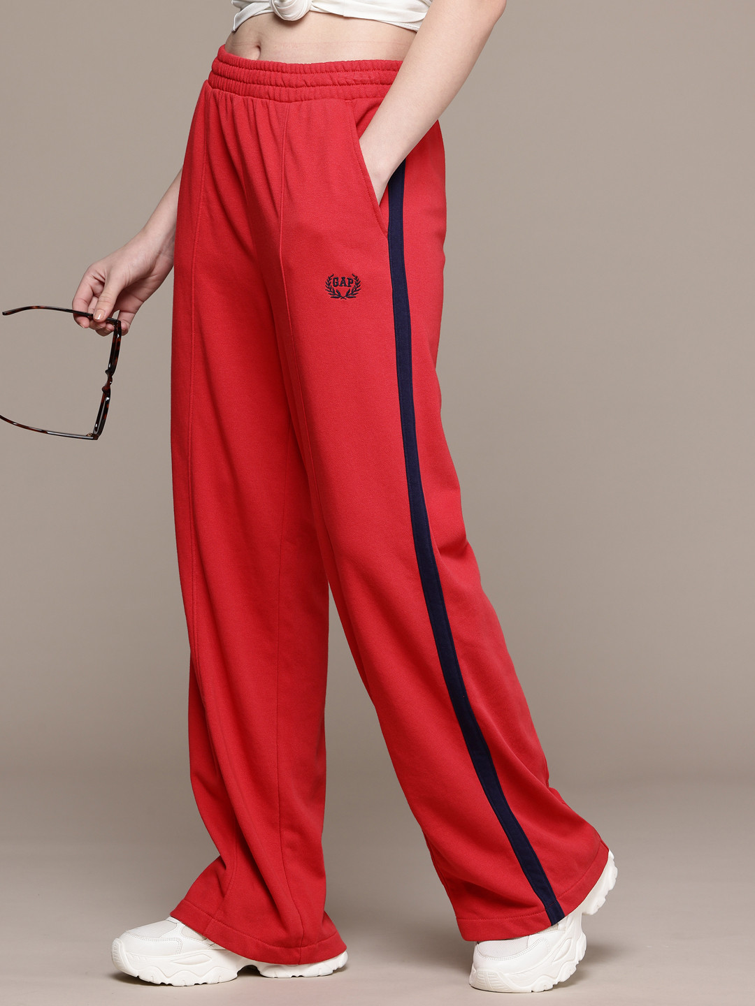 GAP Women Regular Track Pants With Side Stripes